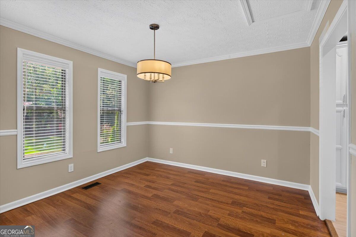 260 Park Avenue Property Photo 13