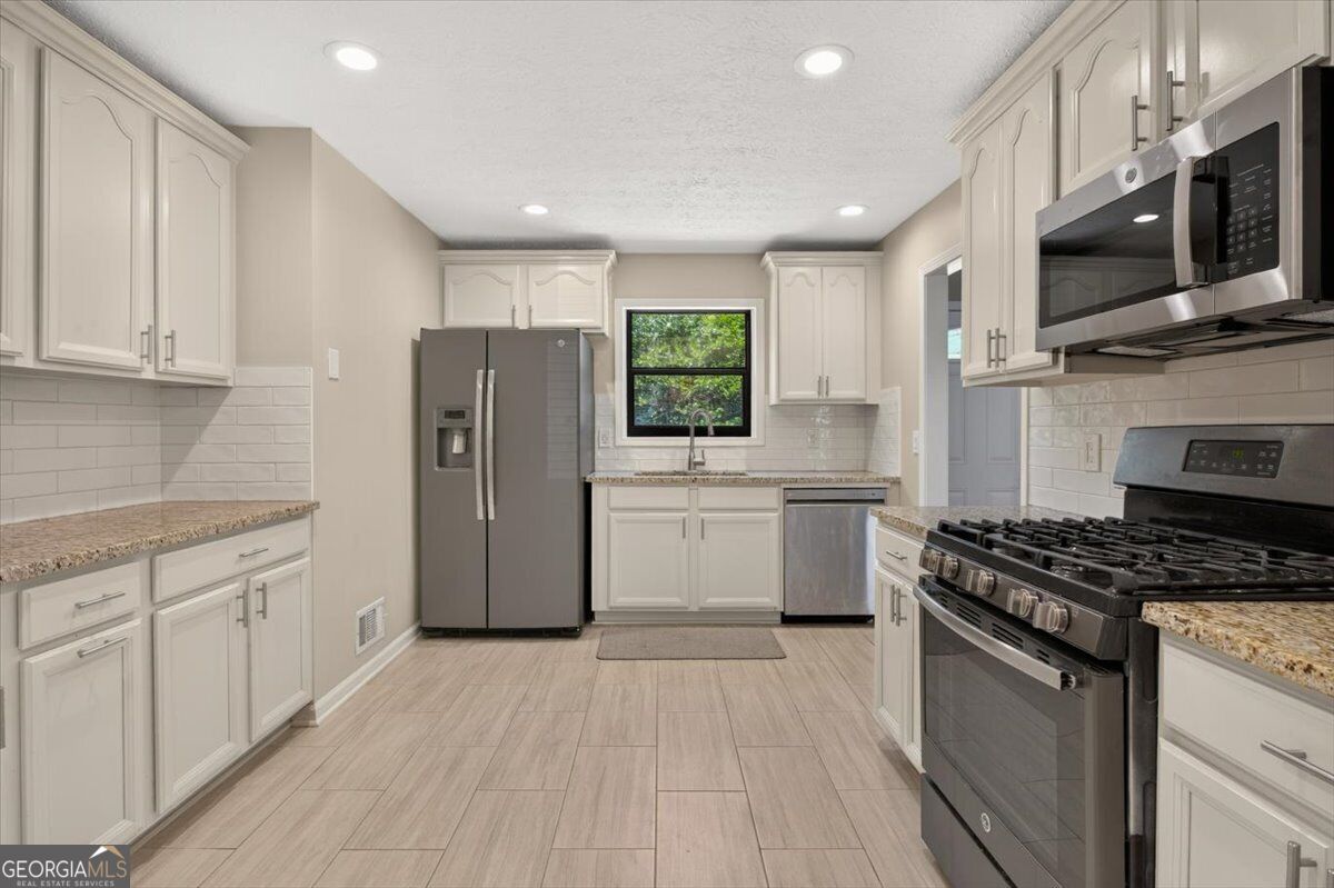 260 Park Avenue Property Photo 15