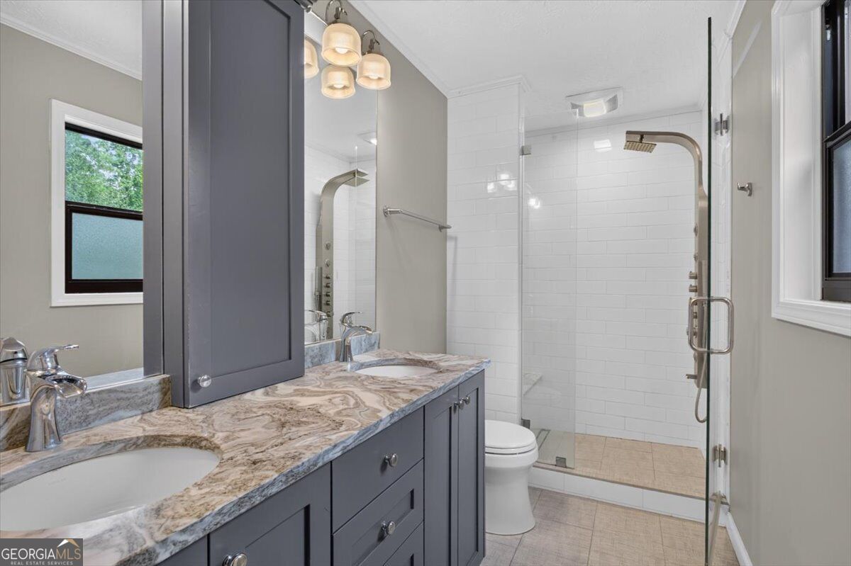 260 Park Avenue Property Photo 22