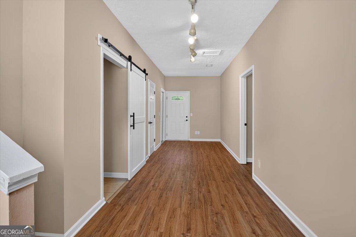 260 Park Avenue Property Photo 29