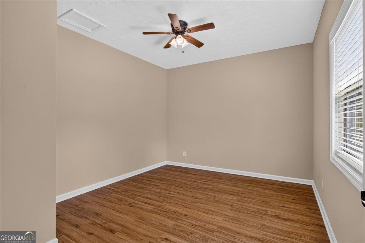 260 Park Avenue Property Photo 31