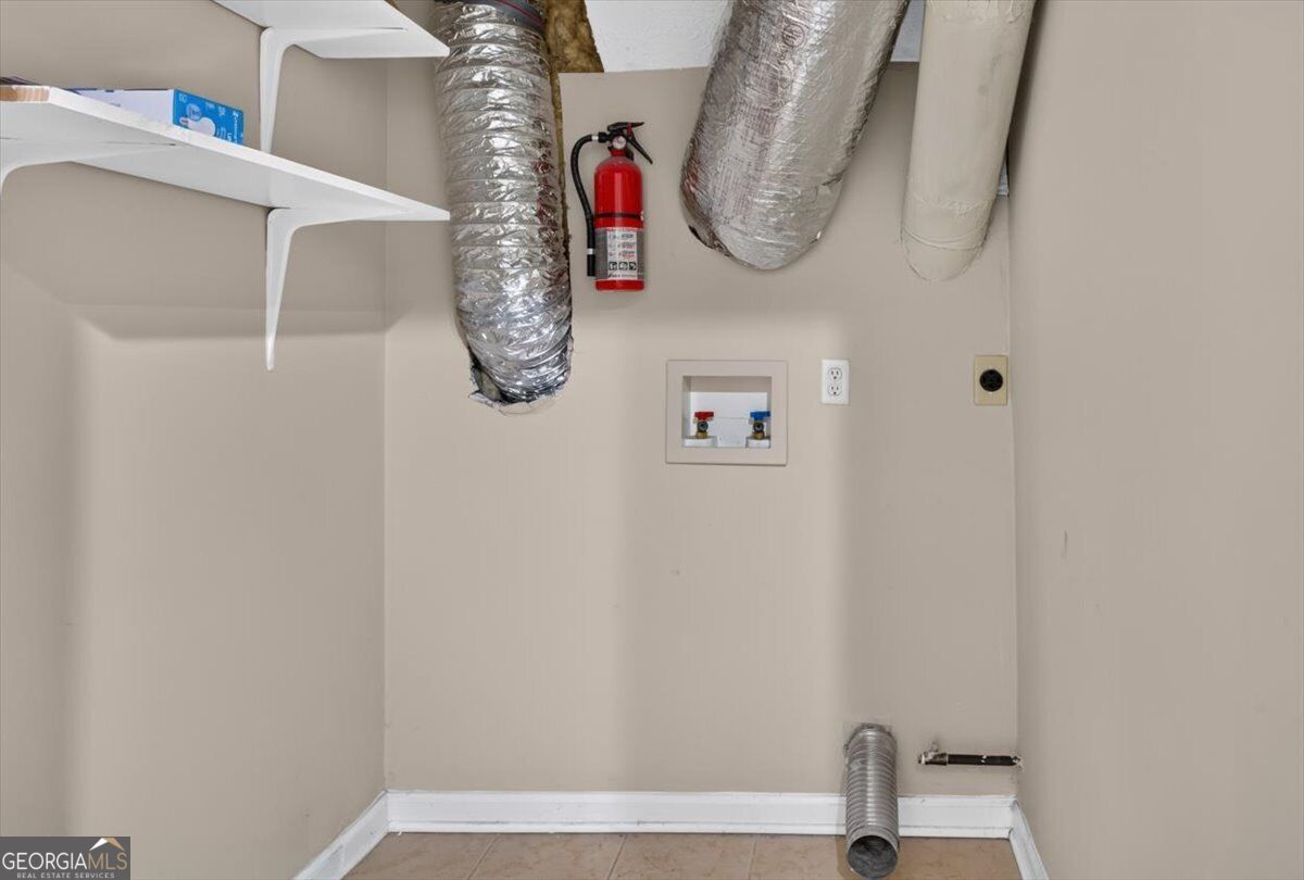 260 Park Avenue Property Photo 36