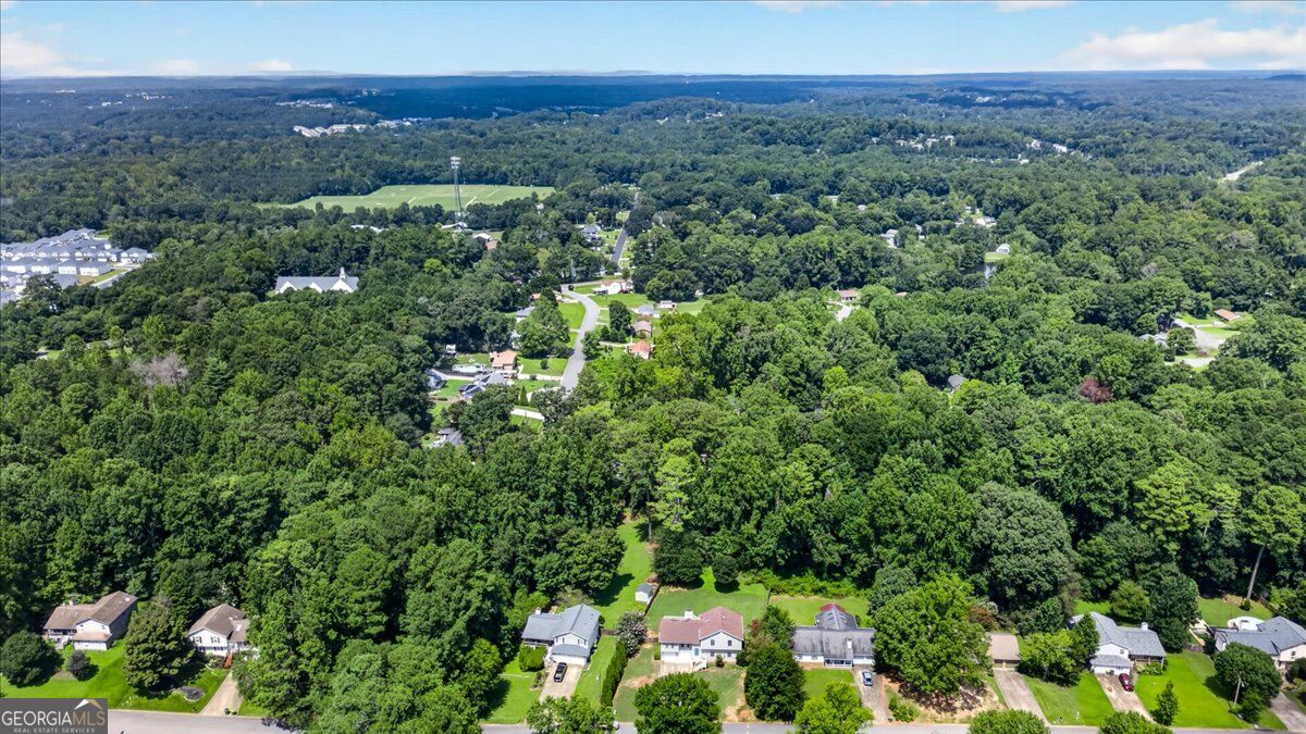 260 Park Avenue Property Photo 47