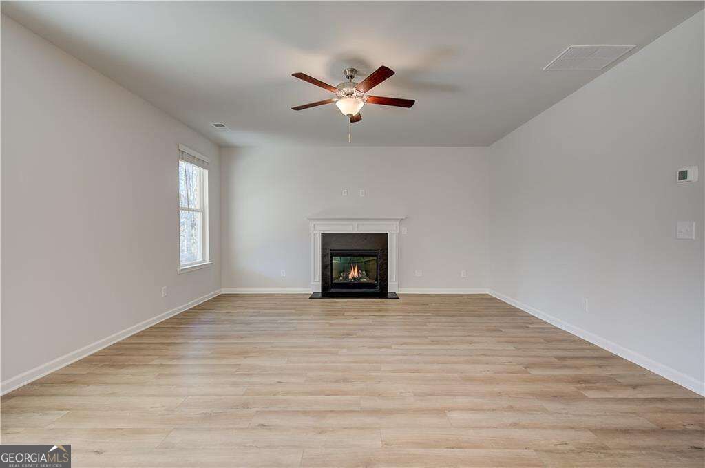 163 Dalston Cove Property Photo 14