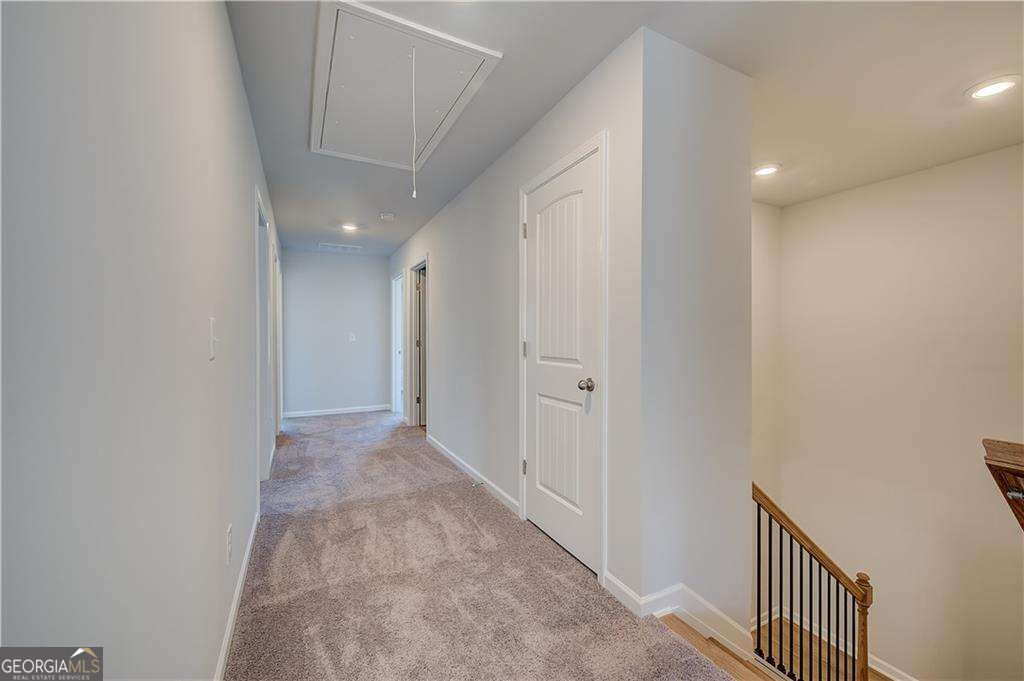 163 Dalston Cove Property Photo 18
