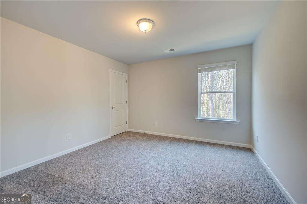 163 Dalston Cove Property Photo 19