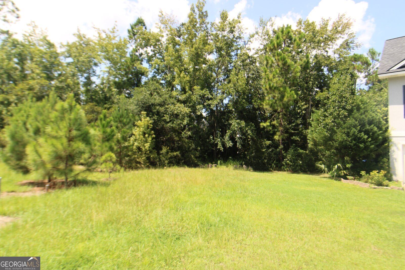 202 Drayton Circle Property Photo 1