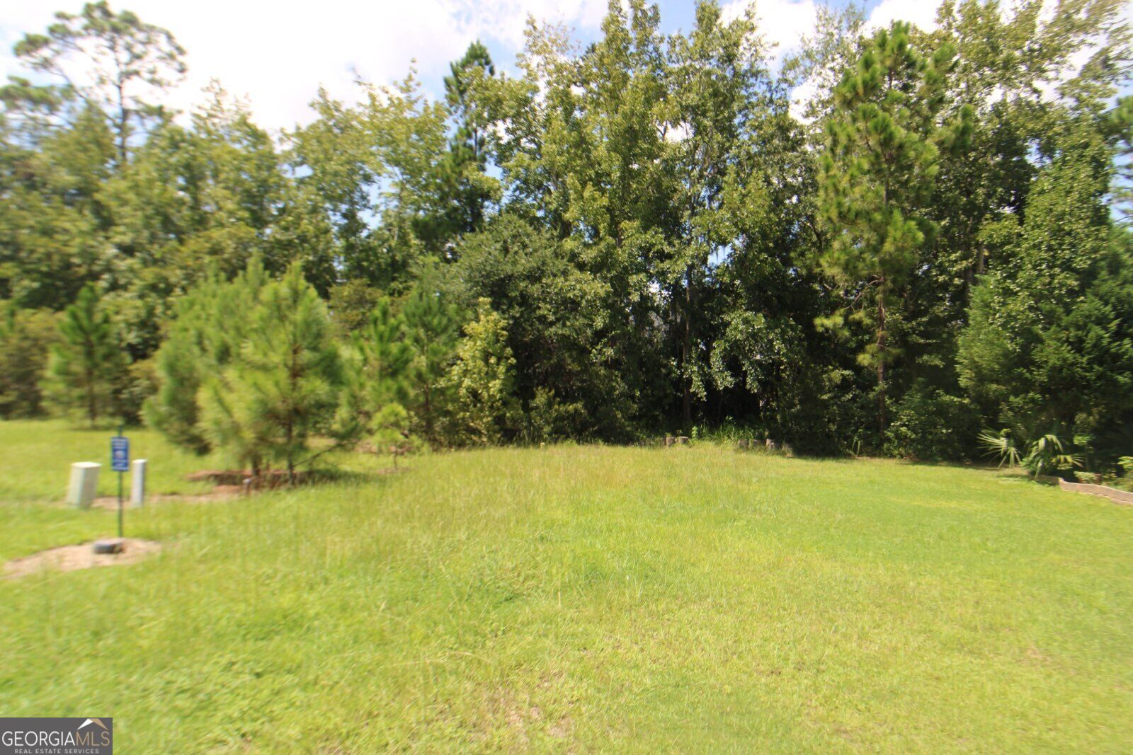 202 Drayton Circle Property Photo 3