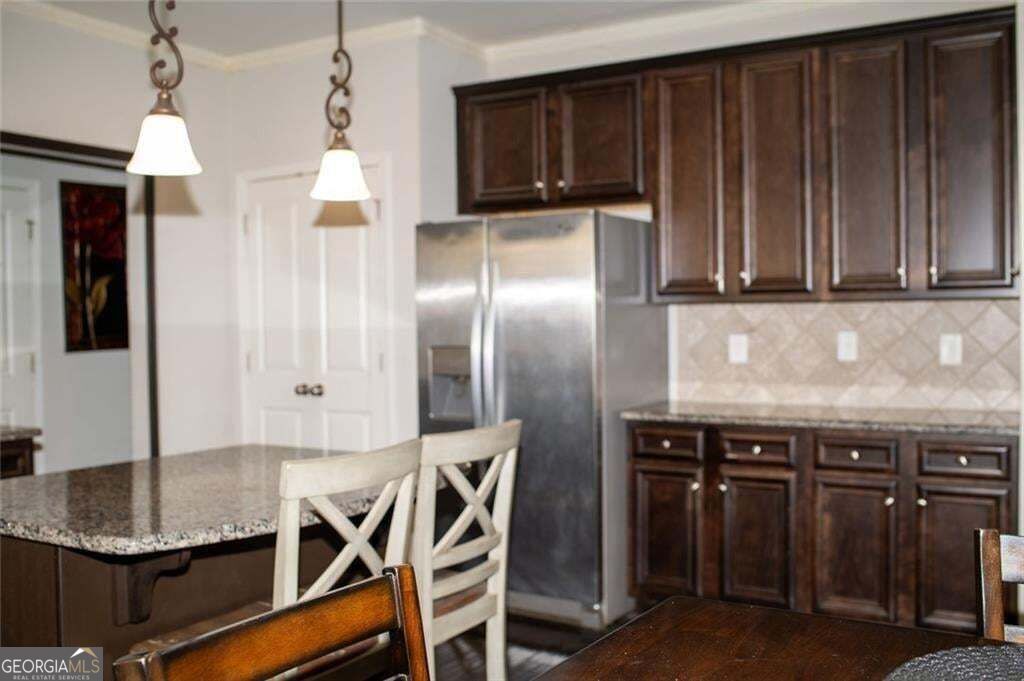7579 Crawford Court Property Photo 8