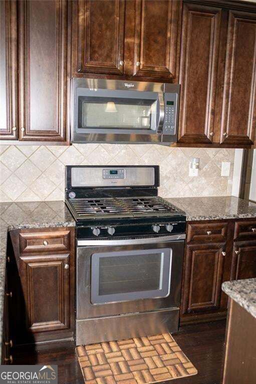 7579 Crawford Court Property Photo 9