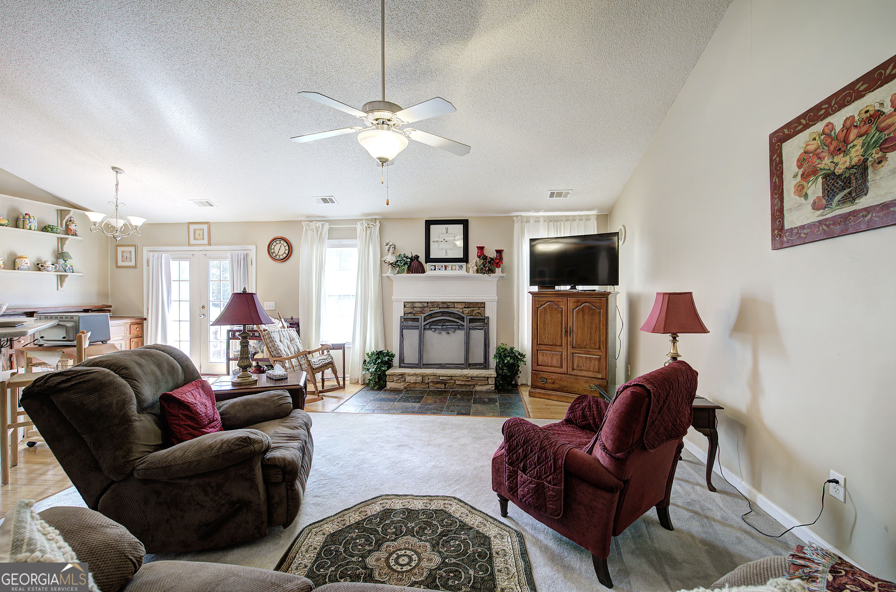 494 Beranda Circle Property Photo 4