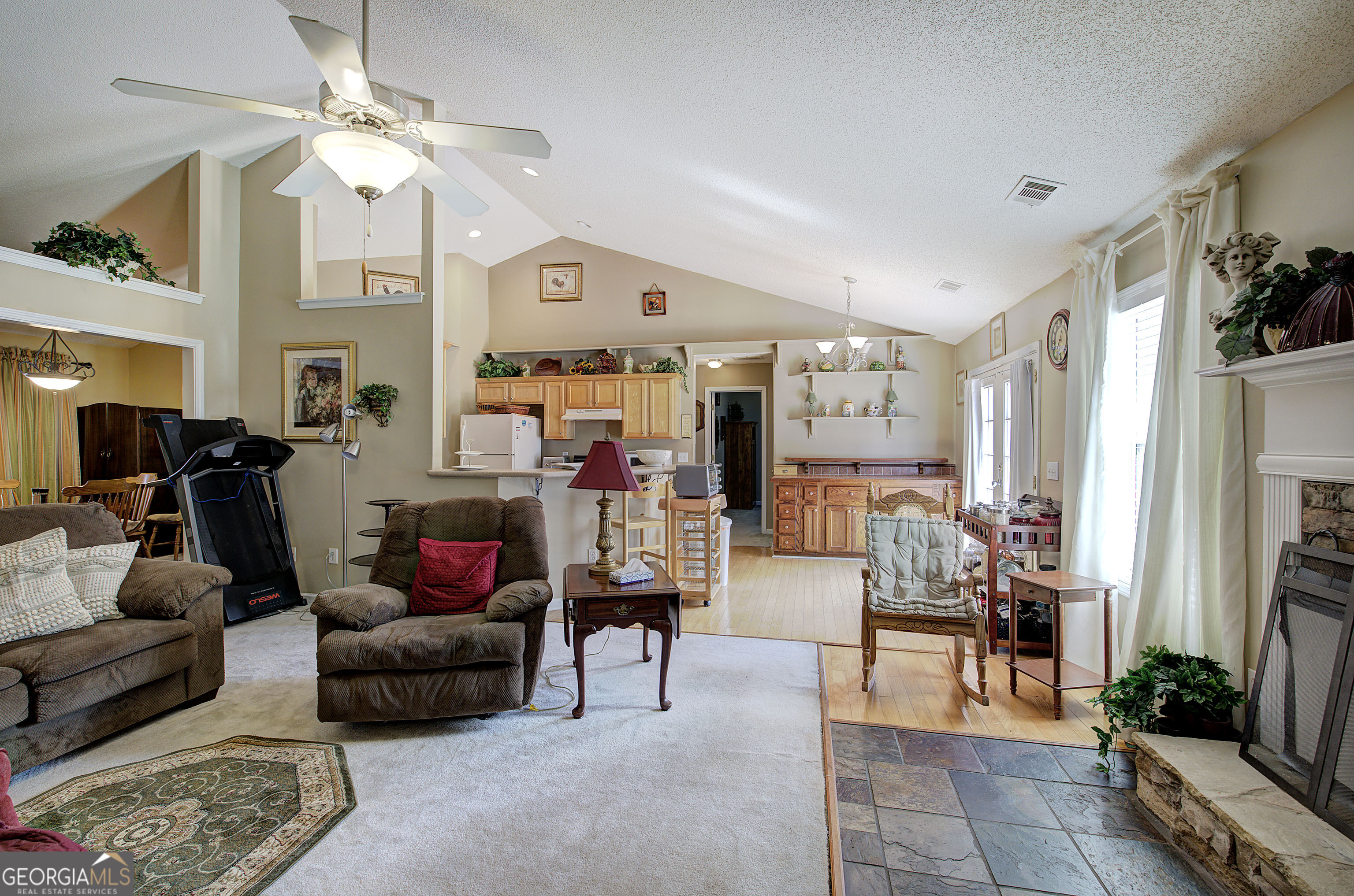 494 Beranda Circle Property Photo 10