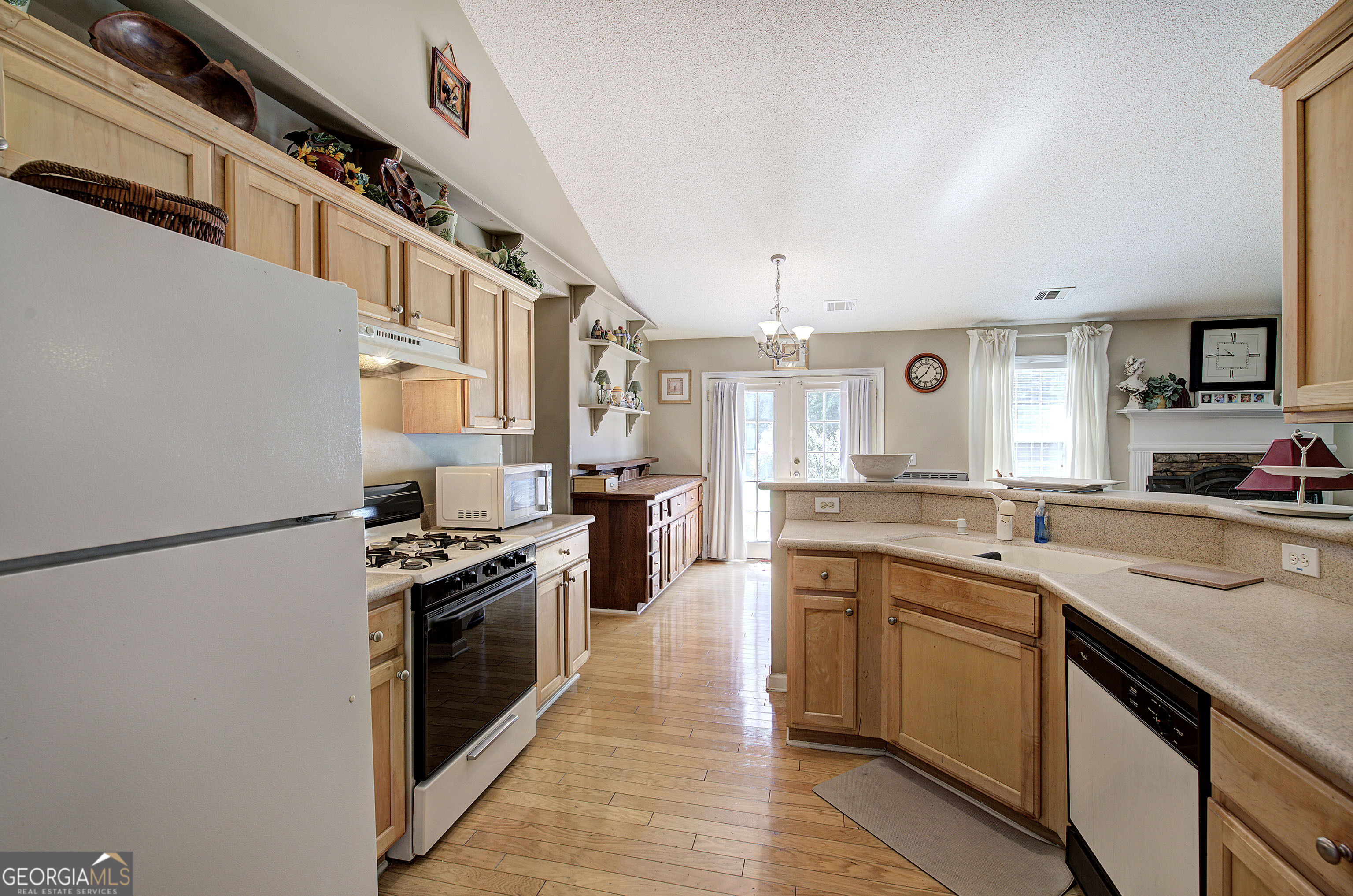 494 Beranda Circle Property Photo 17