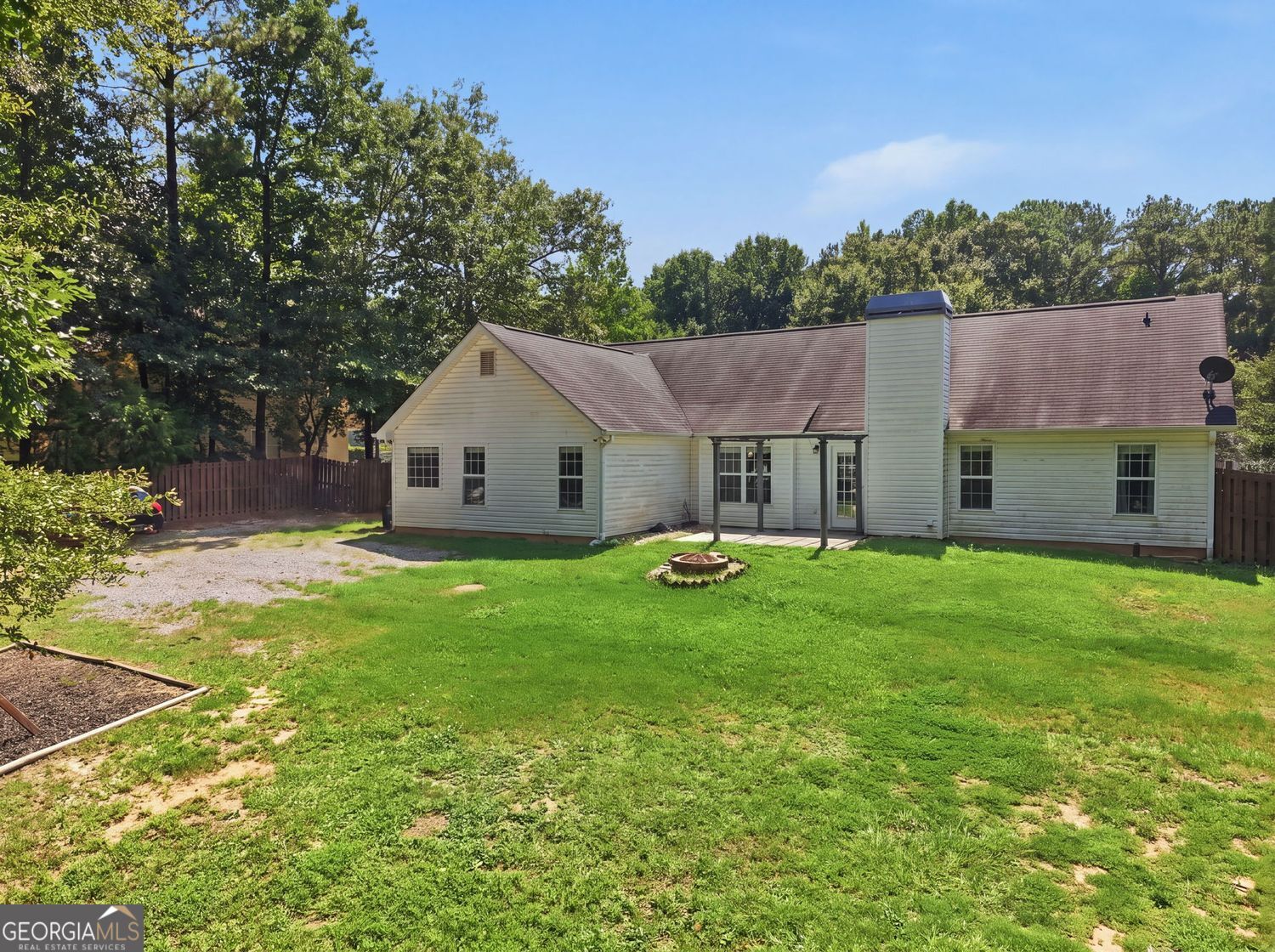540 Windermere Drive Property Photo 5