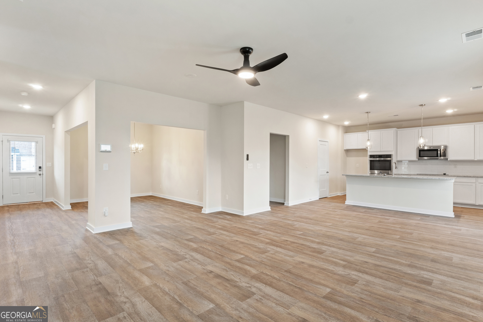 719 Coneflower Way Property Photo 8