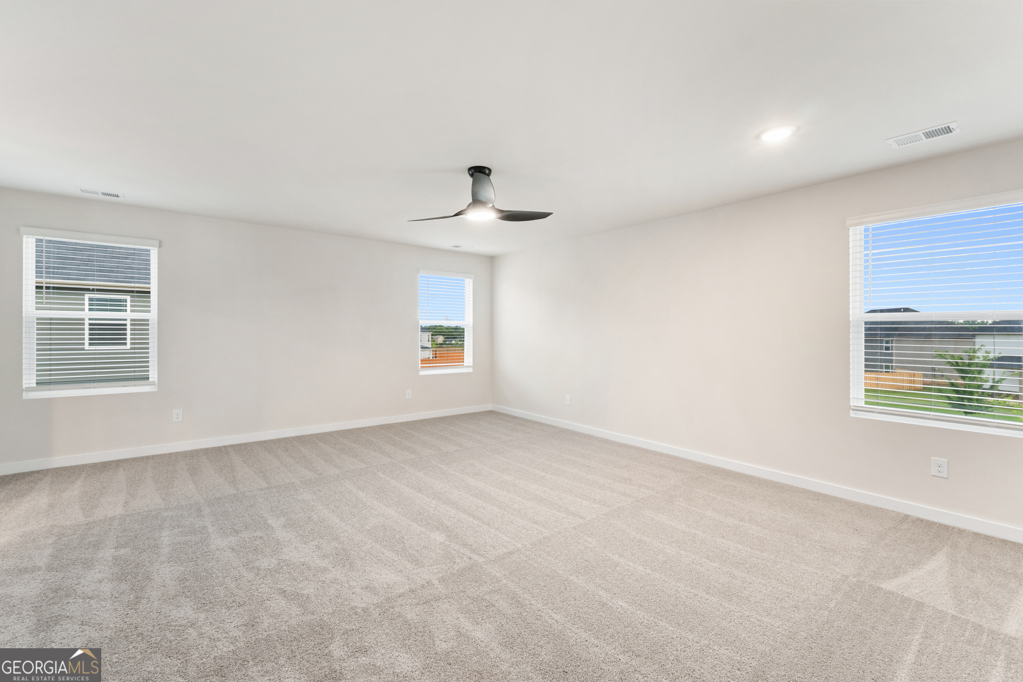 719 Coneflower Way Property Photo 11