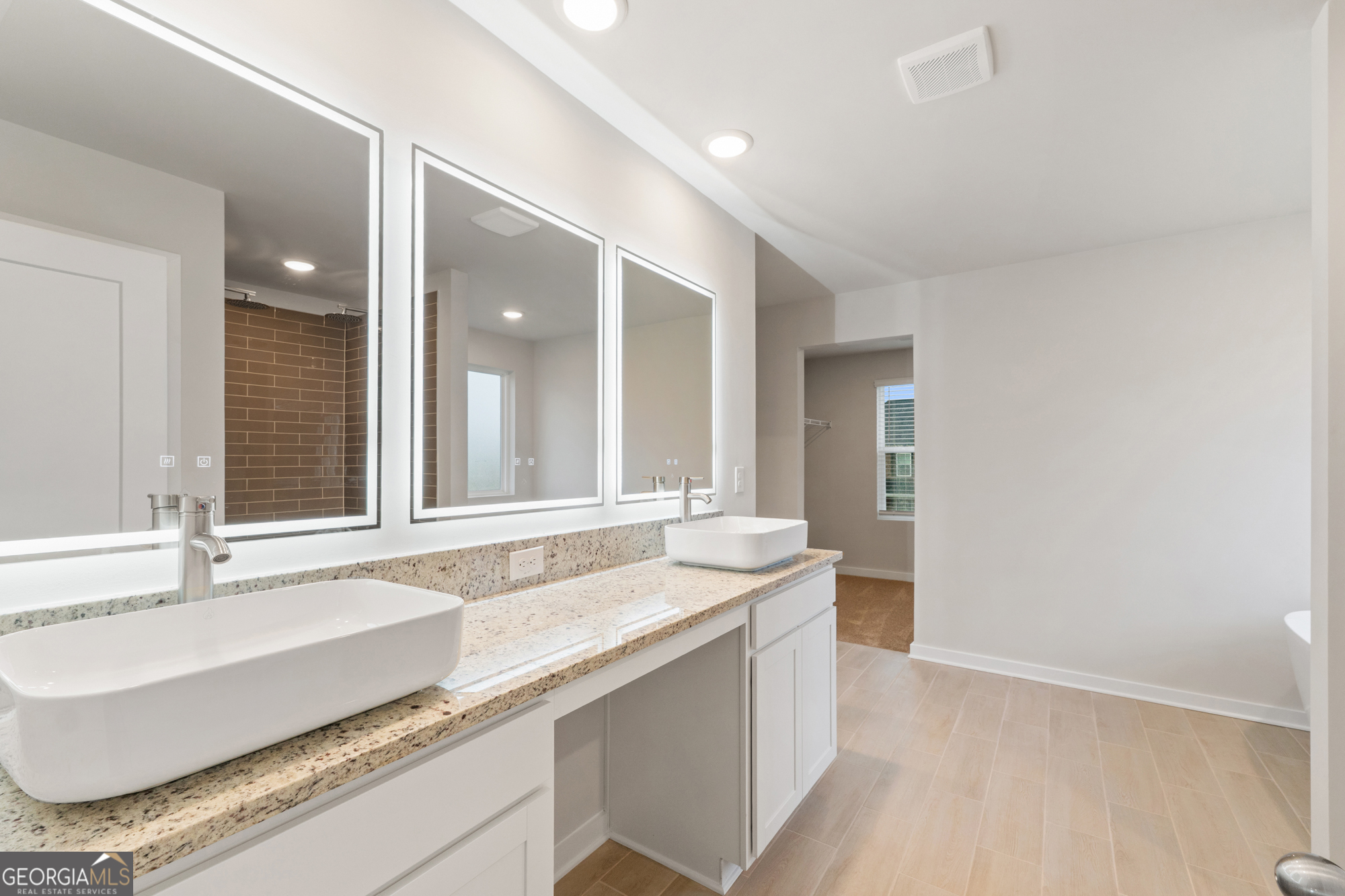 719 Coneflower Way Property Photo 13