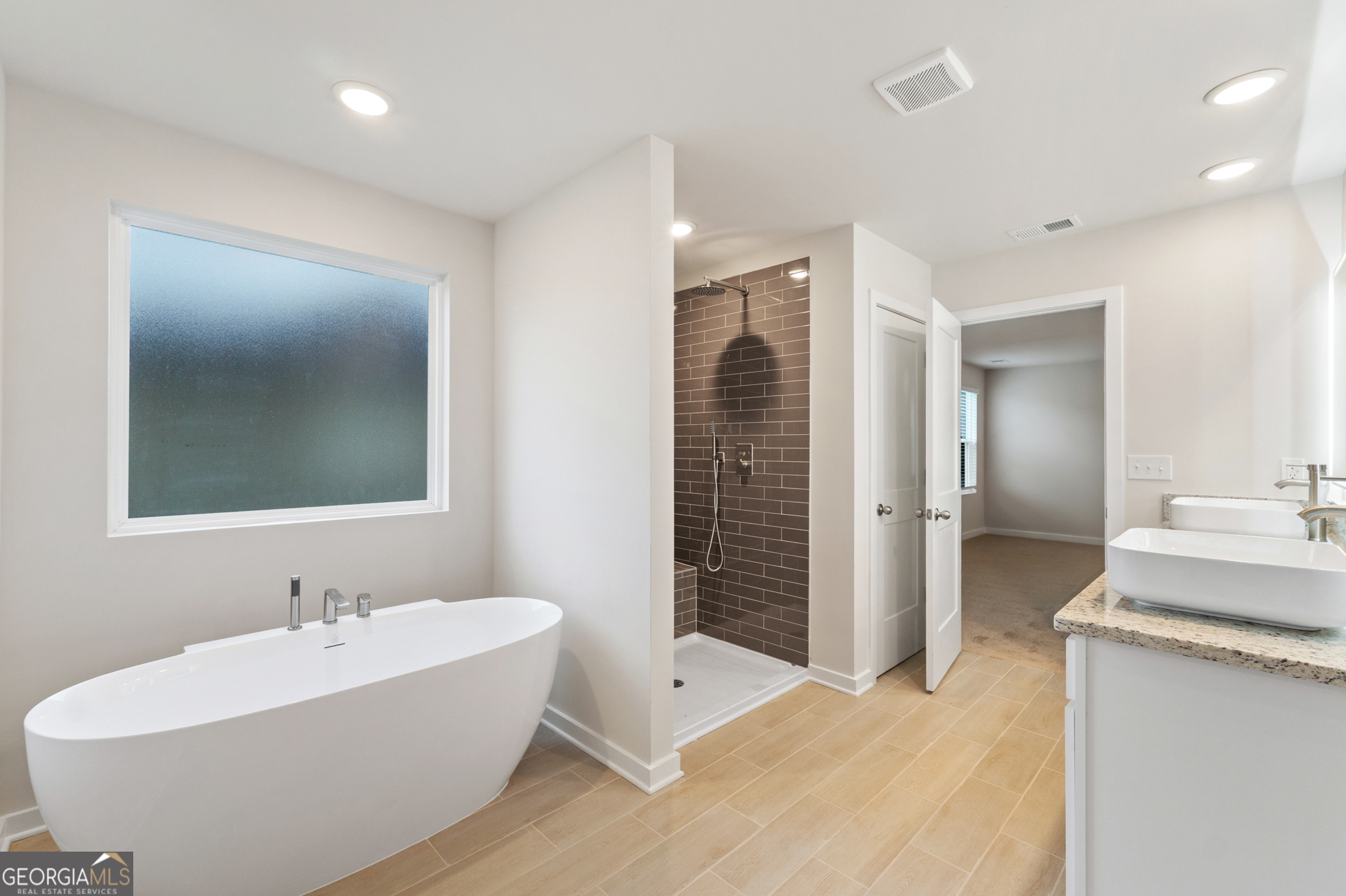 719 Coneflower Way Property Photo 14