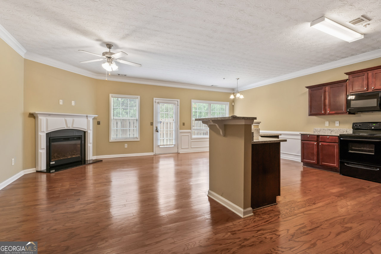 3813 Augustine Place Property Photo 6