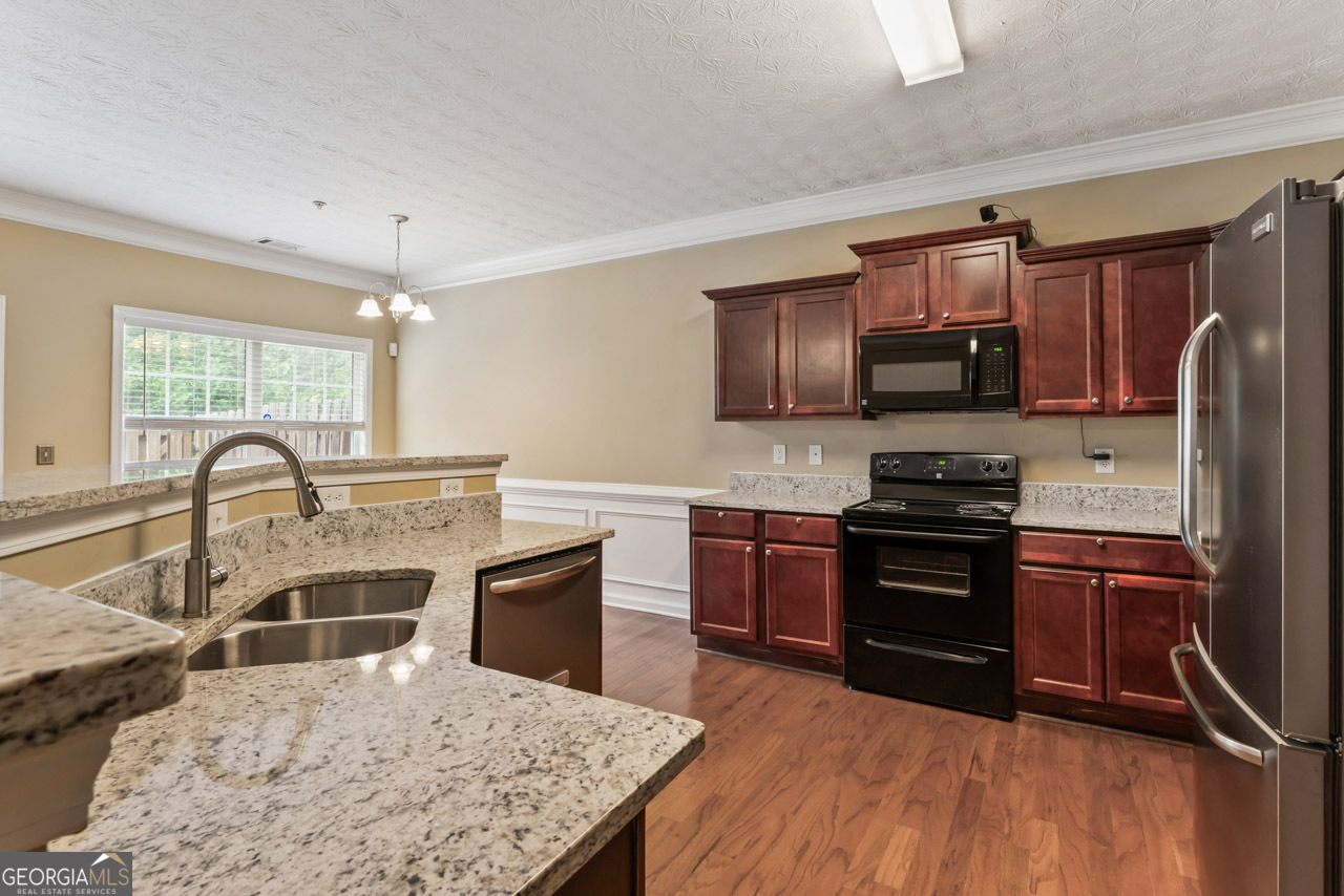 3813 Augustine Place Property Photo 17