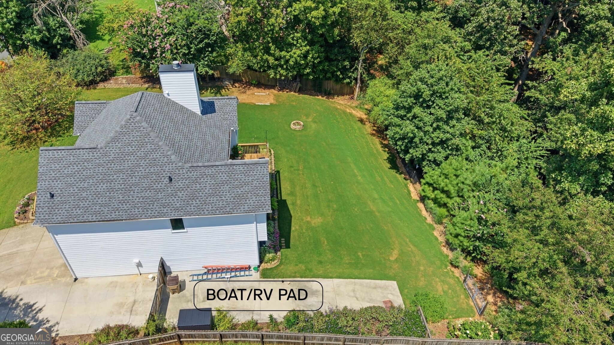 7525 Austin Harbor Drive Property Photo 4