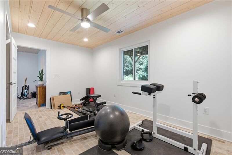 7525 Austin Harbor Drive Property Photo 34