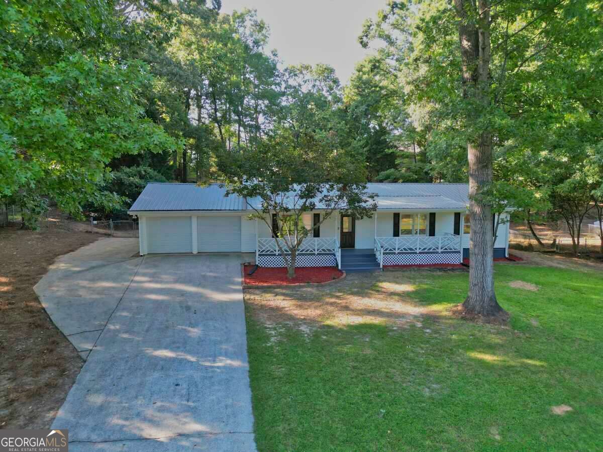 402 Trotters Ridge Property Photo 1