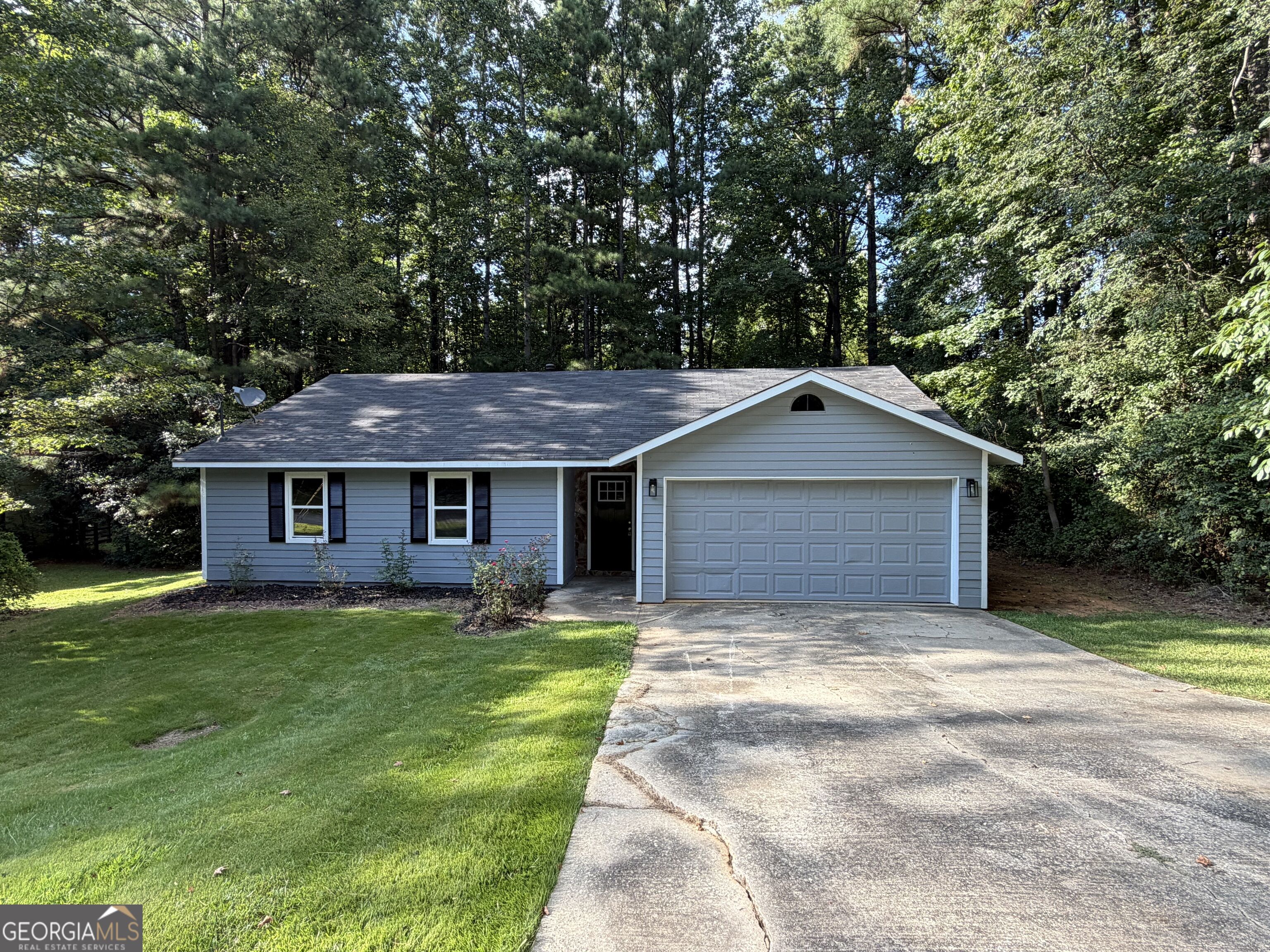 613 Blue Flag Lane Property Photo 1