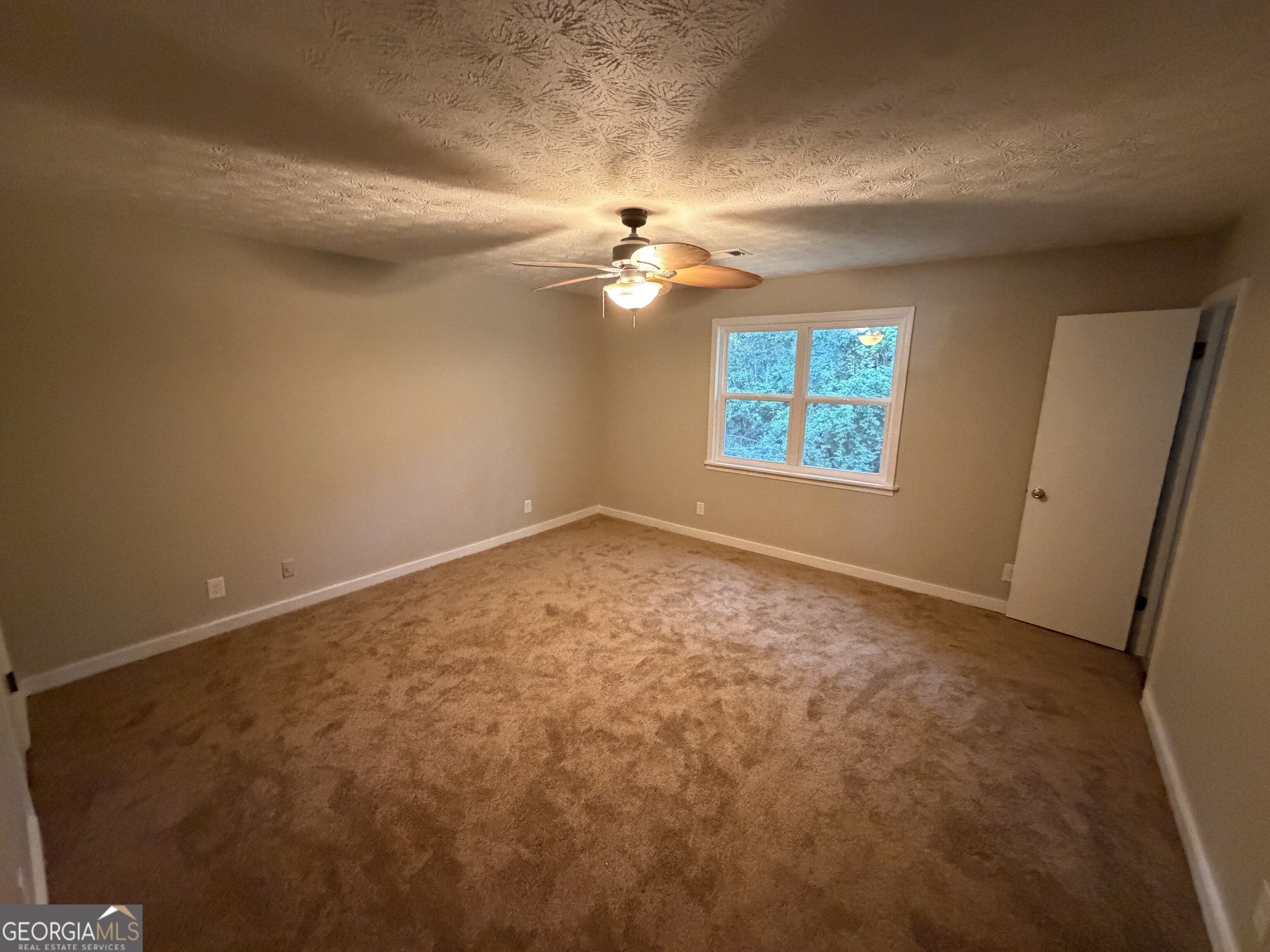 613 Blue Flag Lane Property Photo 15