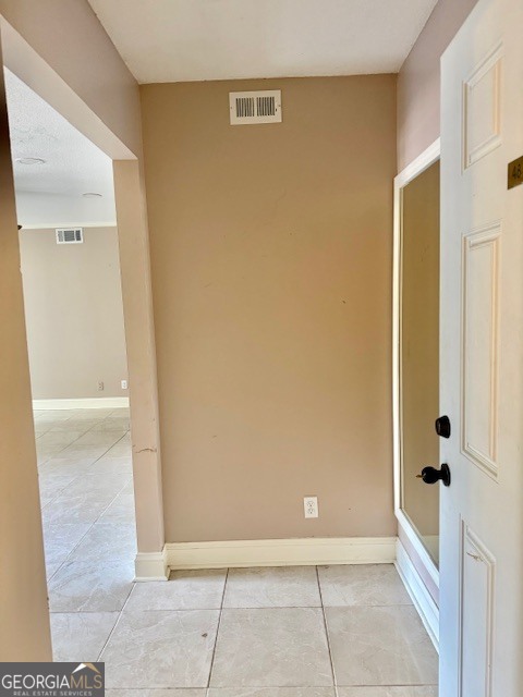 48 Le Parc Fontaine Property Photo 2