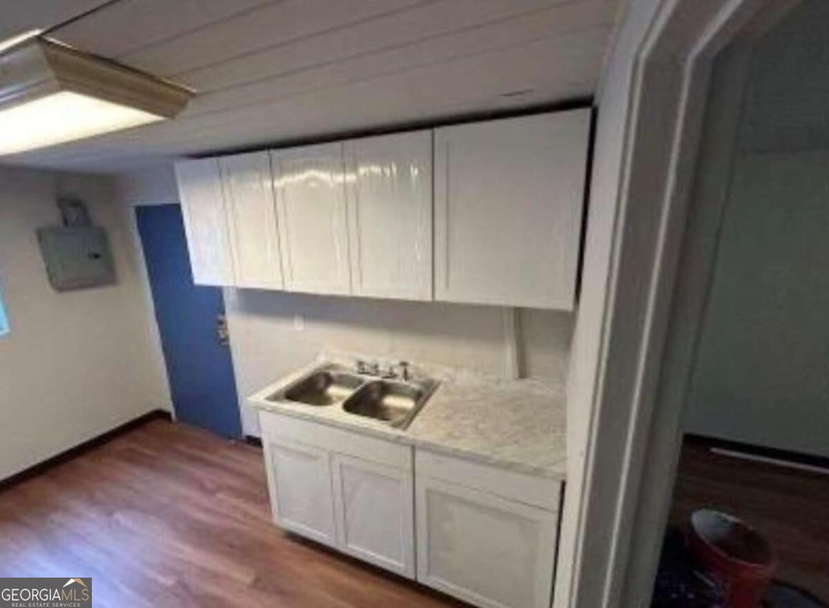 1520 East Society Av # B Property Photo 2