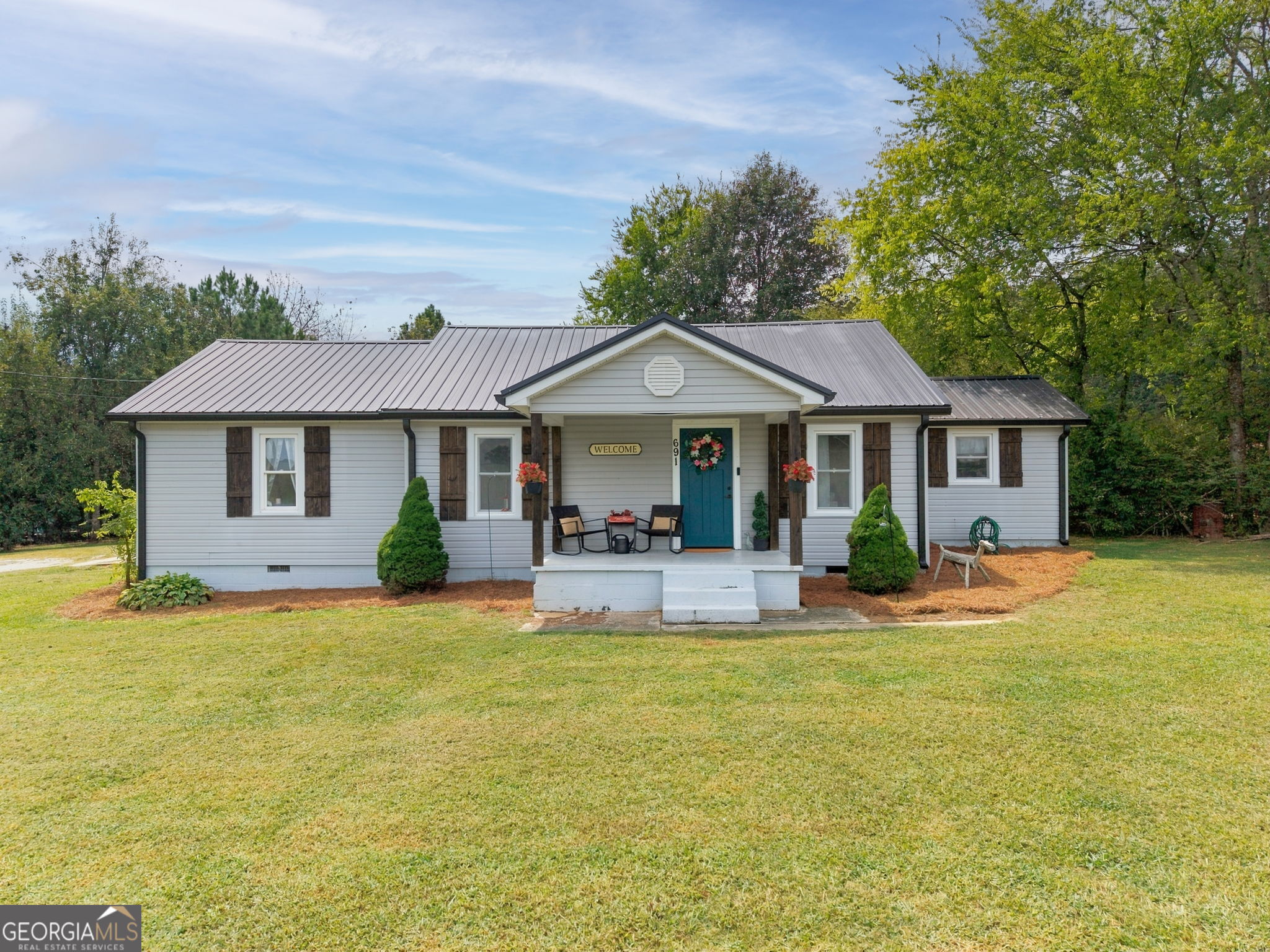 691 Clarkwood Road Property Photo 1