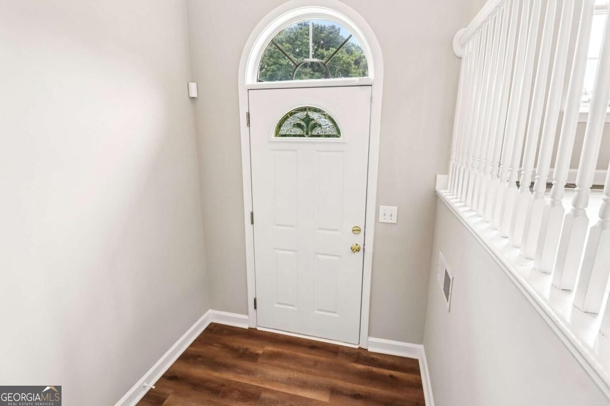 2896 Emory Road Se Property Photo 7