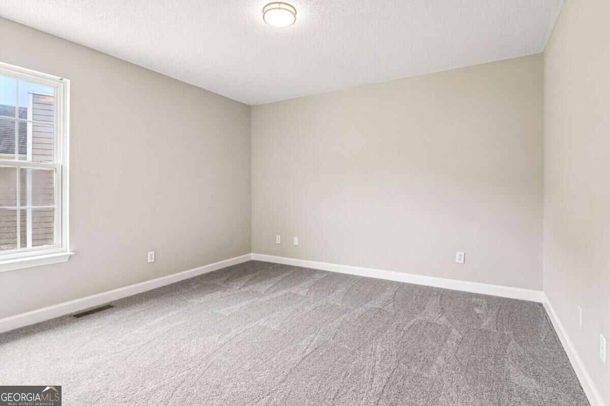 2896 Emory Road Se Property Photo 22