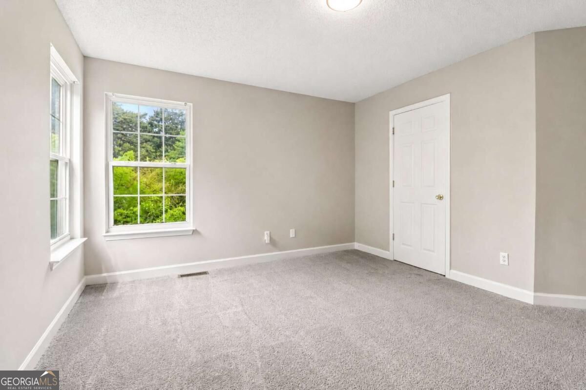 2896 Emory Road Se Property Photo 26
