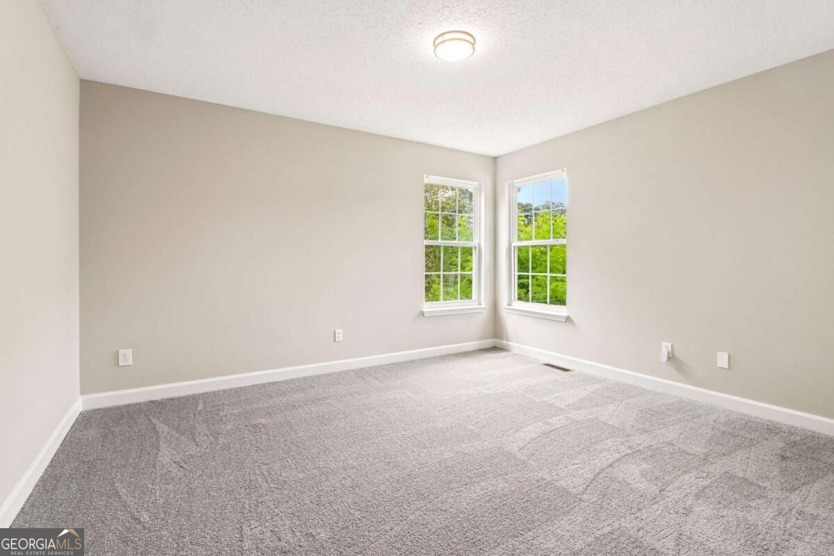 2896 Emory Road Se Property Photo 27