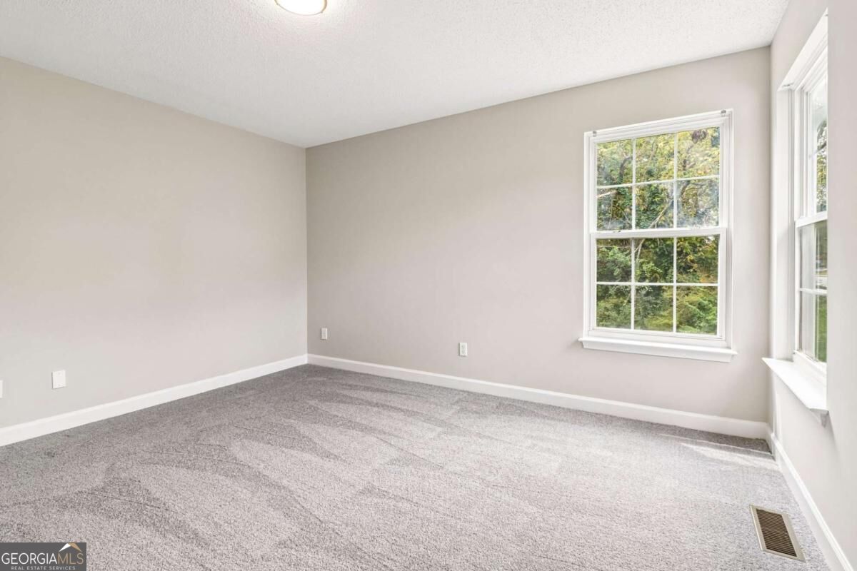 2896 Emory Road Se Property Photo 29