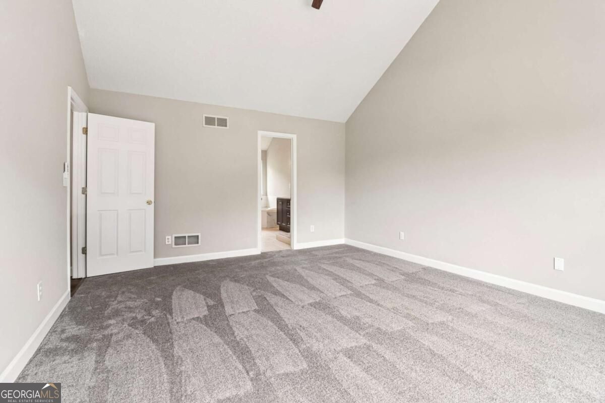 2896 Emory Road Se Property Photo 31