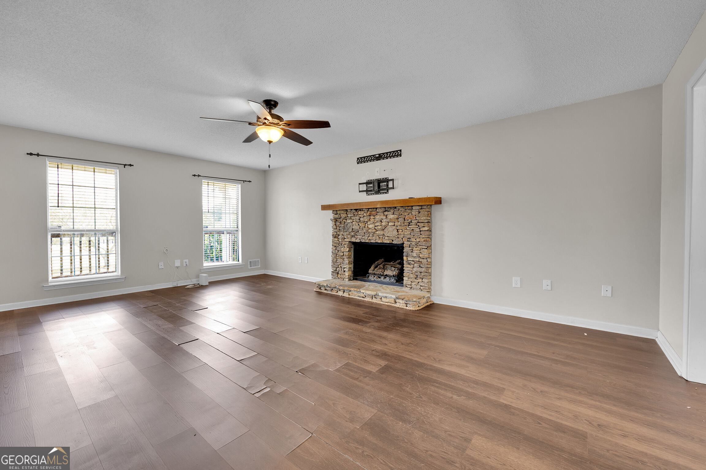 55 Ewing Drive Property Photo 12