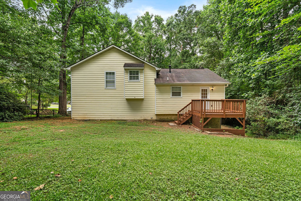 116 Stagecoach Trail Property Photo 34