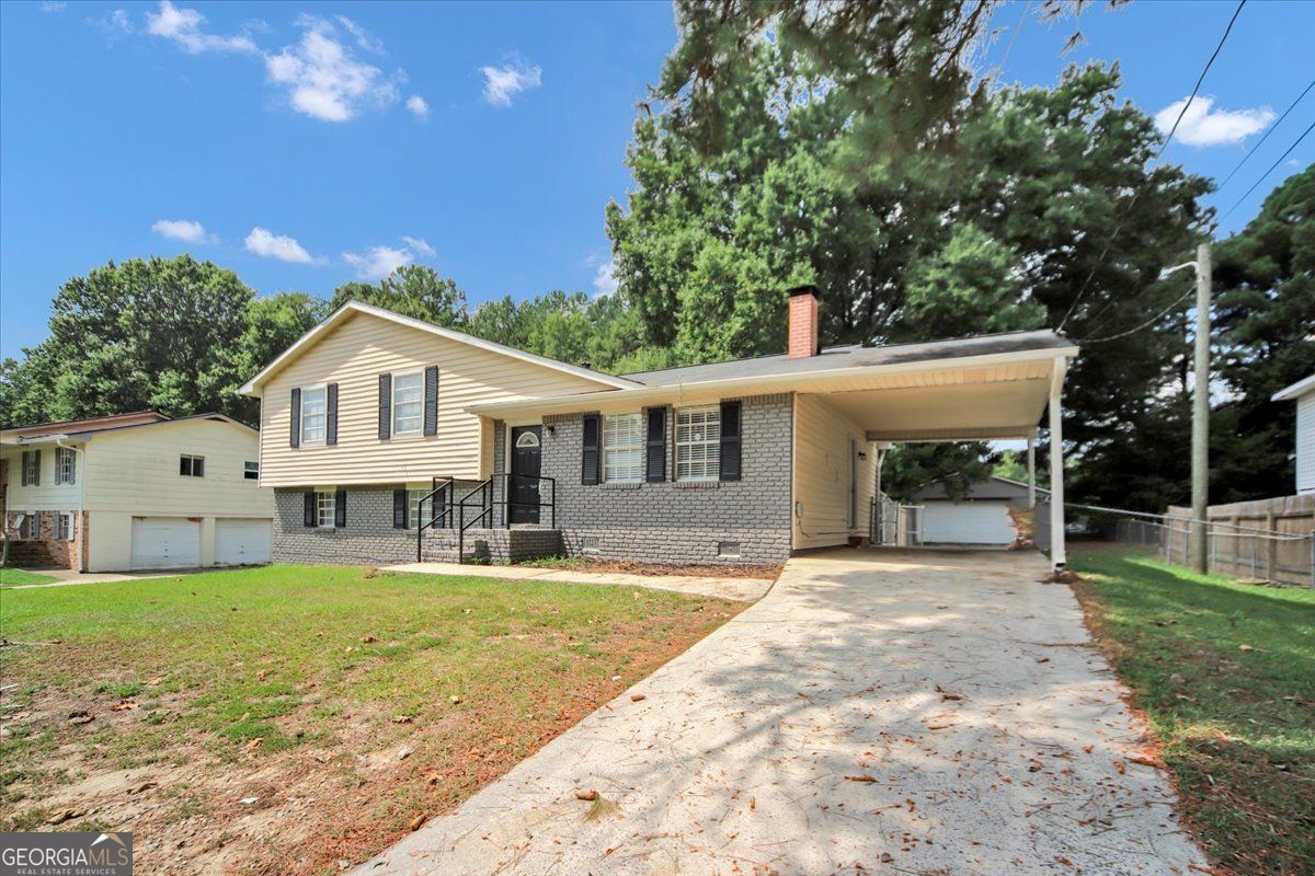 139 Caldwell Drive Property Photo 2