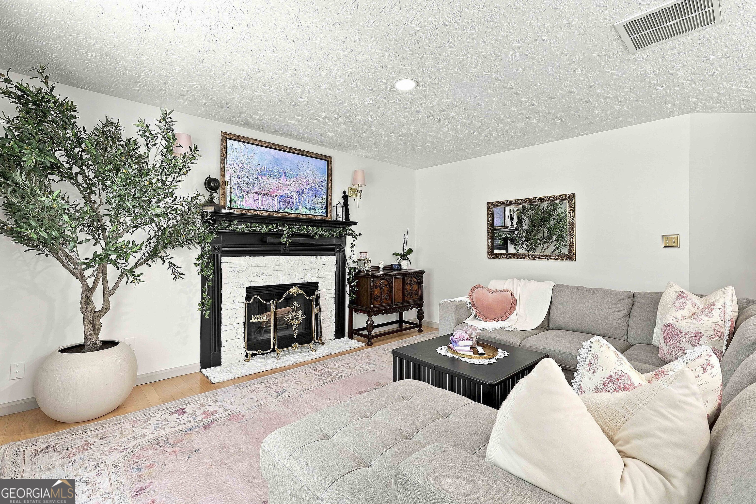 77 Manchester Drive Property Photo 19