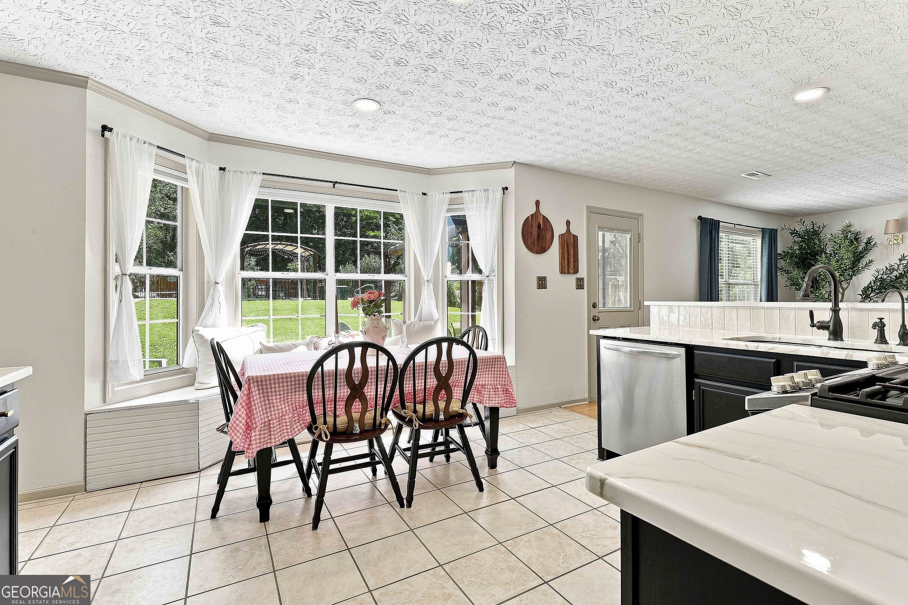77 Manchester Drive Property Photo 29
