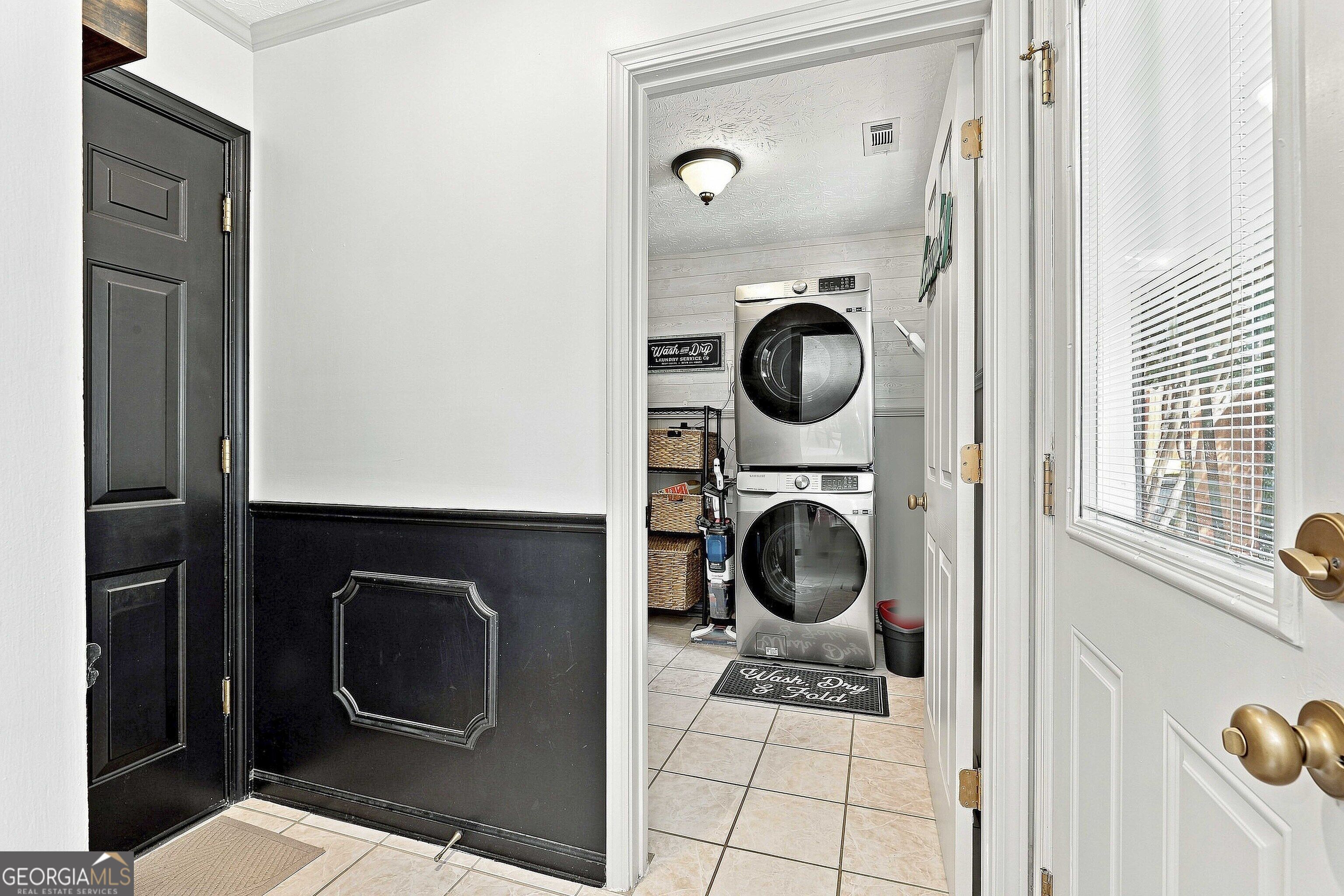 77 Manchester Drive Property Photo 32