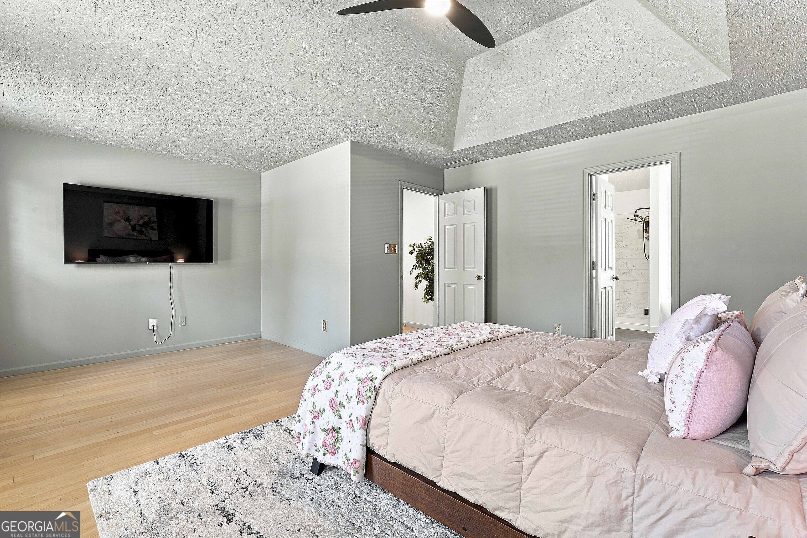 77 Manchester Drive Property Photo 34