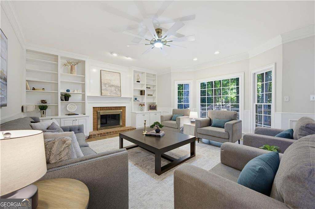 125 Birkdale Court Property Photo 3