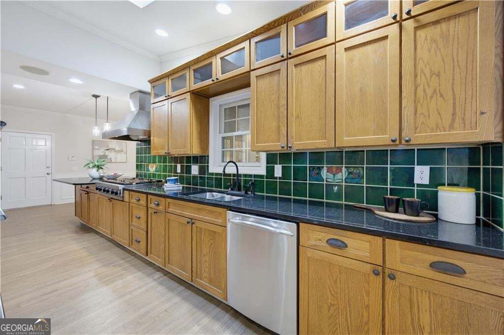 125 Birkdale Court Property Photo 33