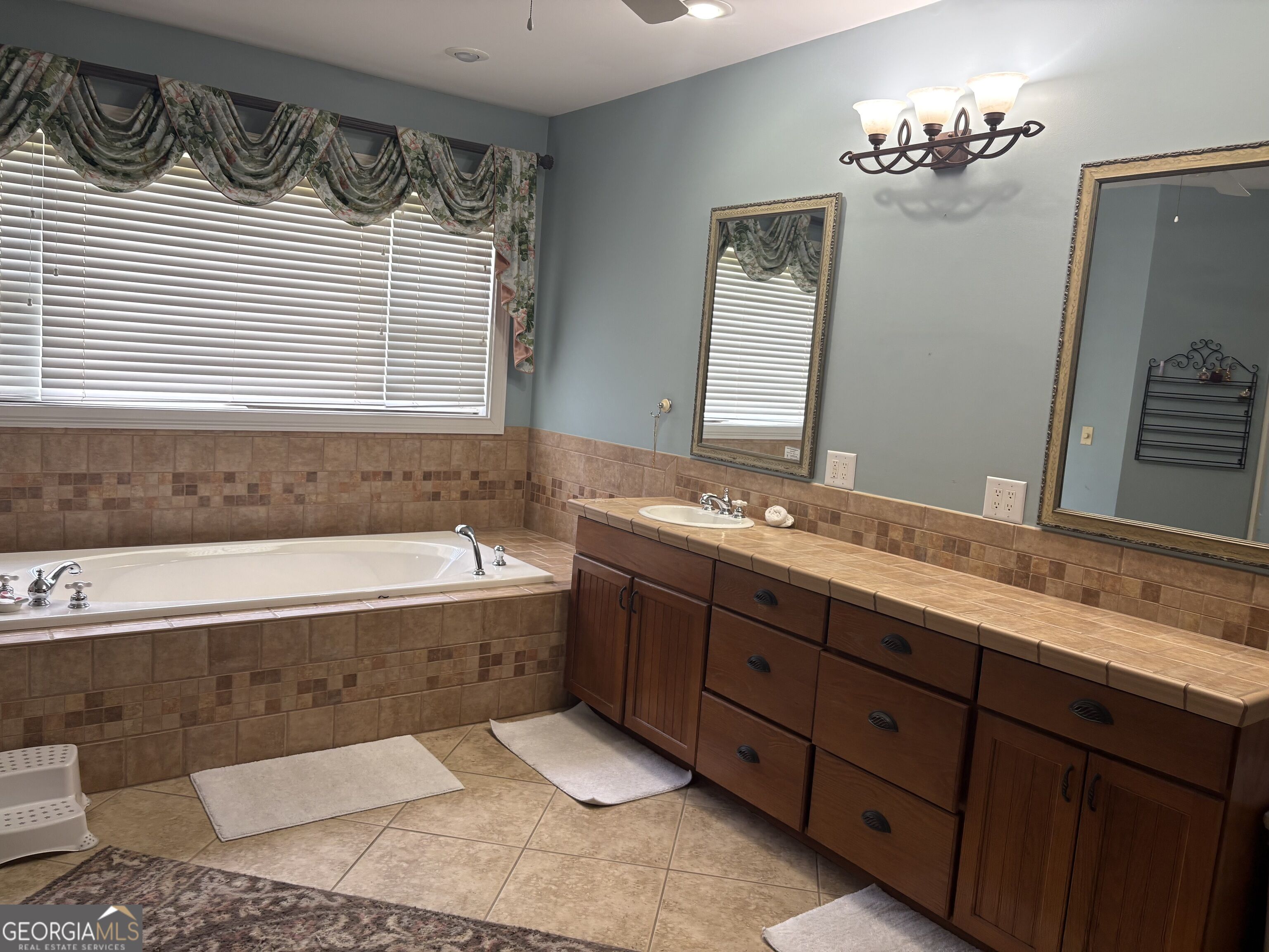 103 Turnberry Court Property Photo 24