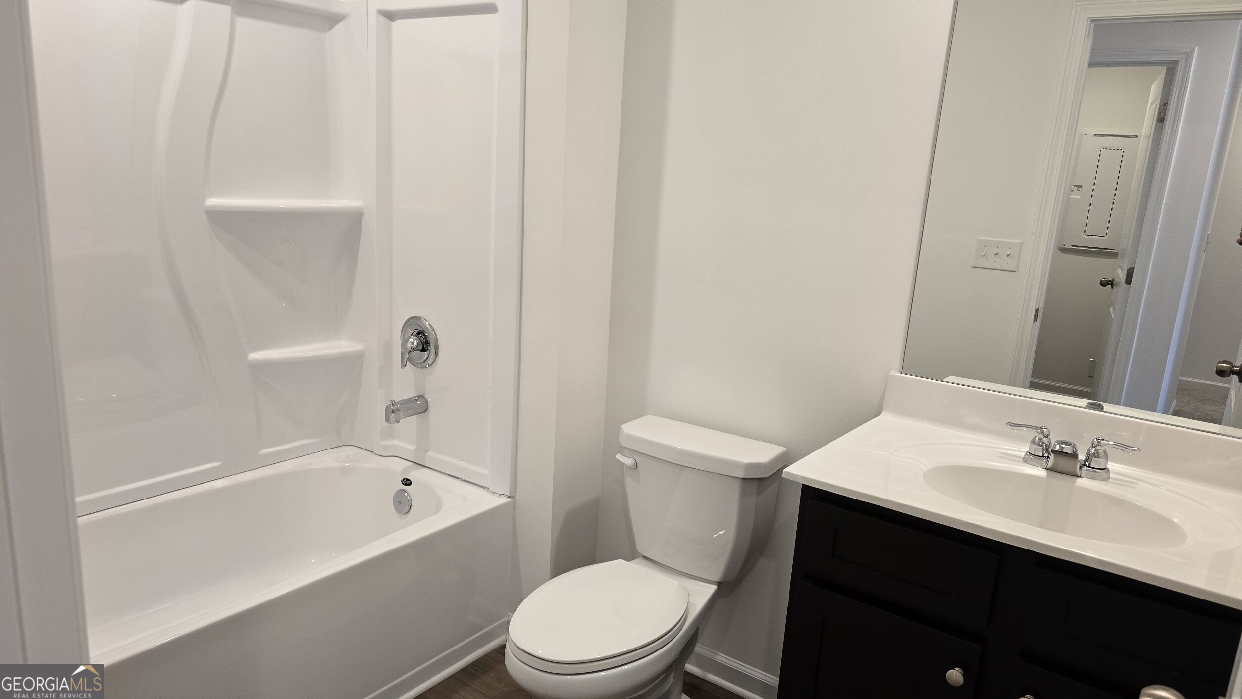 209 Kenoot Drive Property Photo 8