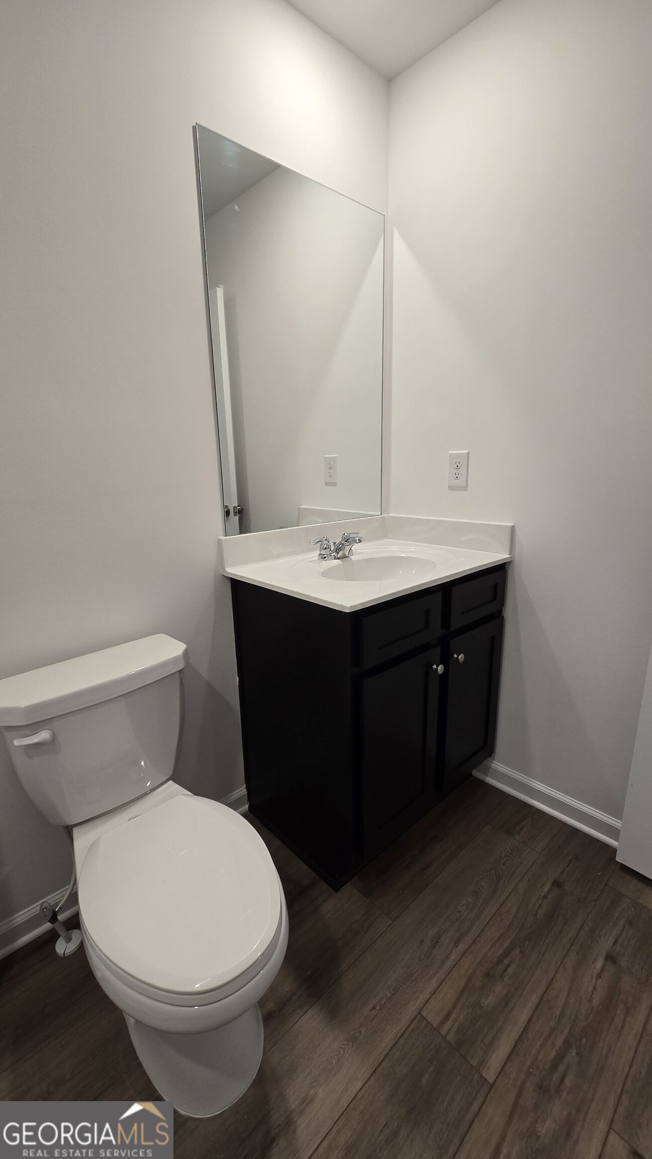 209 Kenoot Drive Property Photo 9